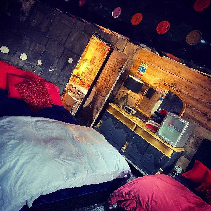 Liverpool Party Pad Hotel Exterior foto